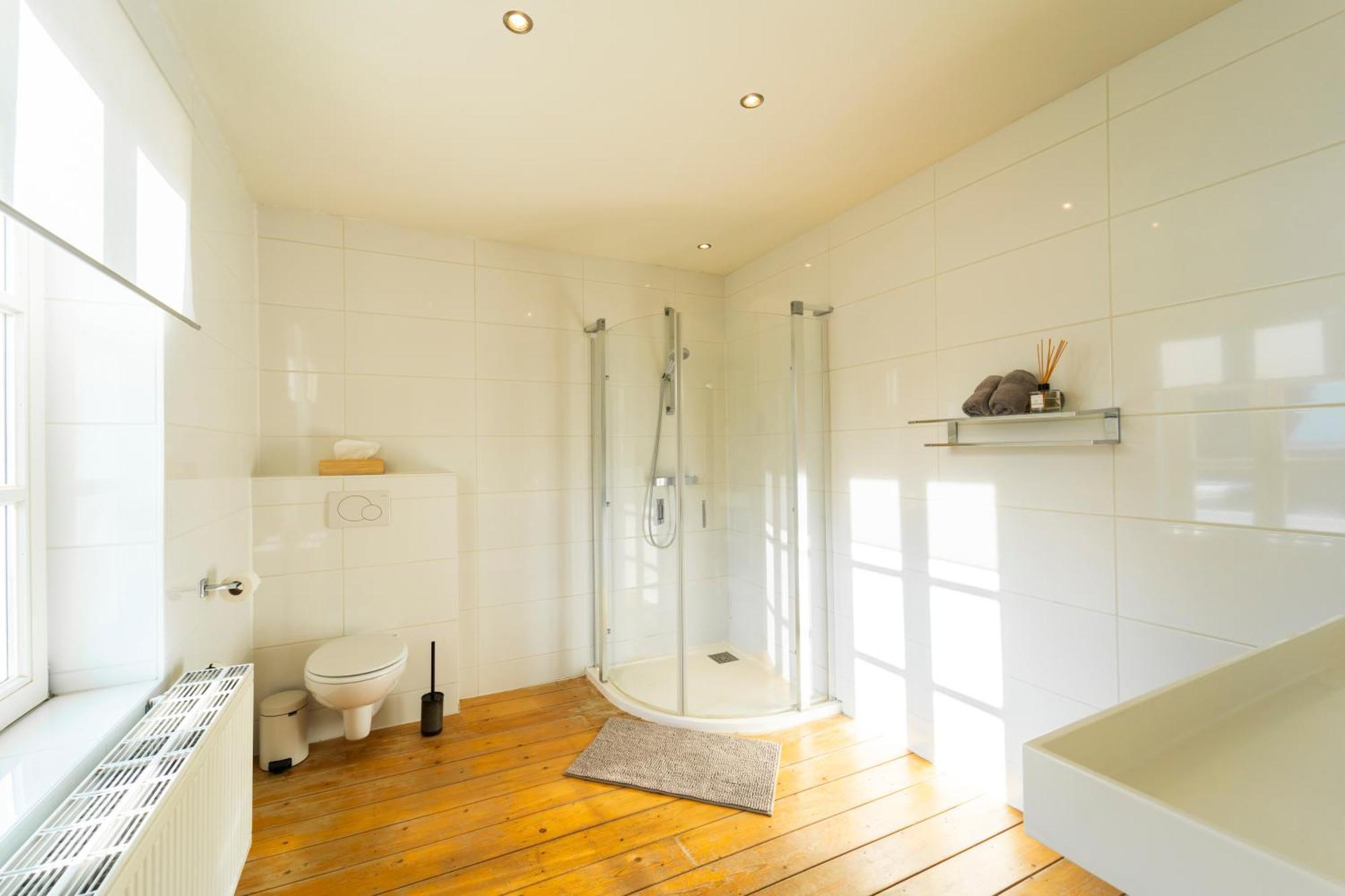 New! Unieke Vakantiewoning In Bosrijke Omgeving Tongeren Eksteriør bilde
