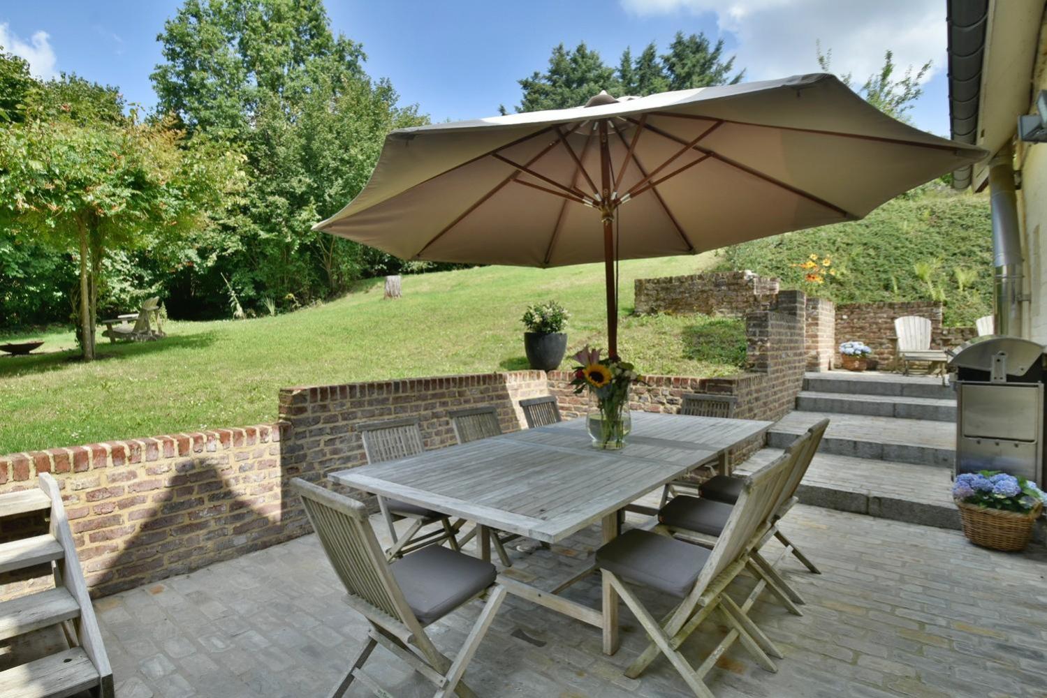New! Unieke Vakantiewoning In Bosrijke Omgeving Tongeren Eksteriør bilde